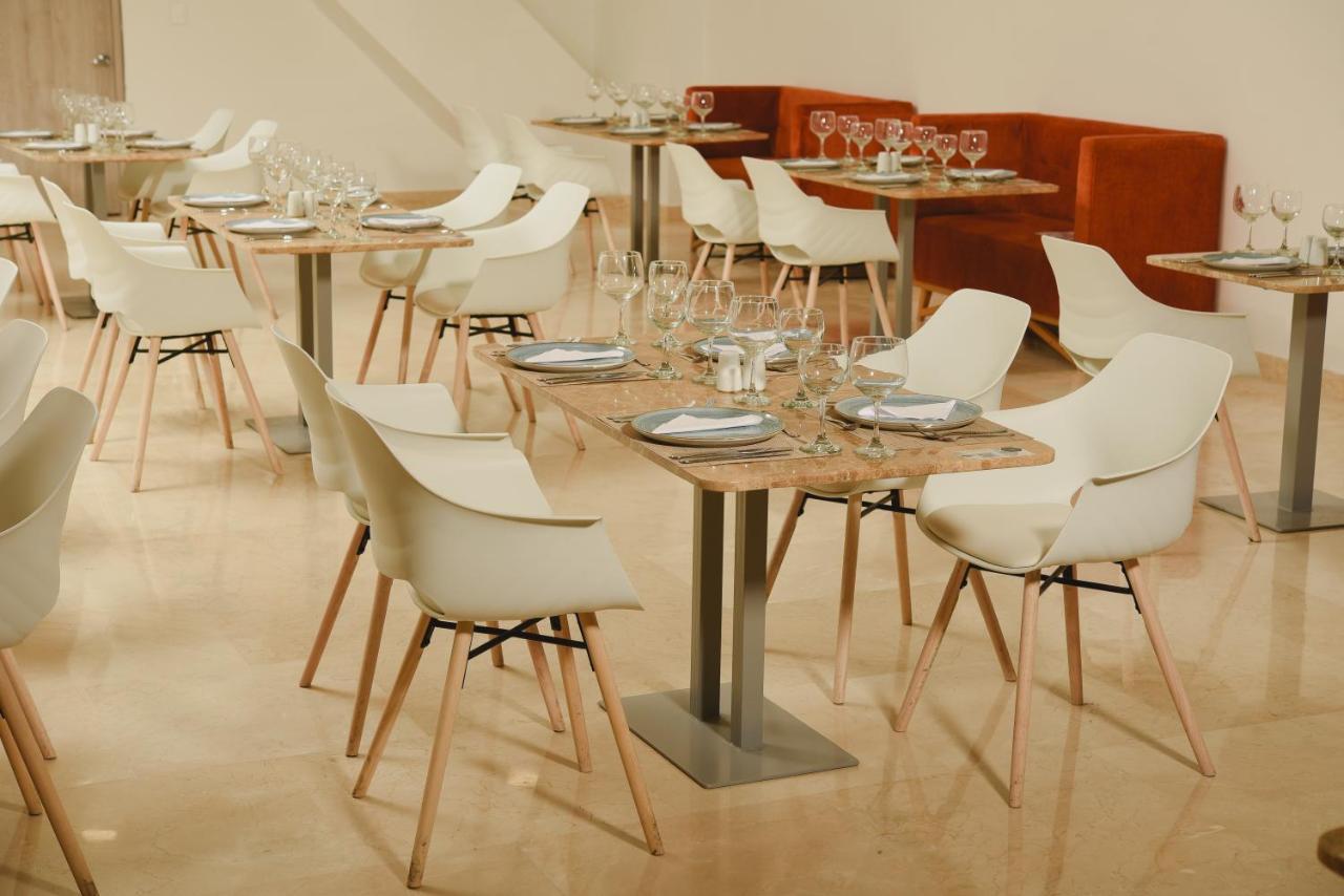 בארנקווילה Hotel Dorado Plaza Alto Prado מראה חיצוני תמונה