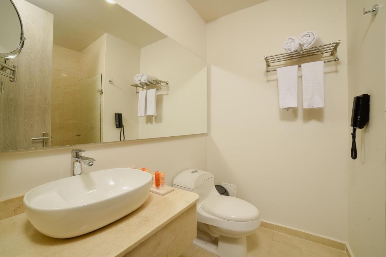 בארנקווילה Hotel Dorado Plaza Alto Prado מראה חיצוני תמונה
