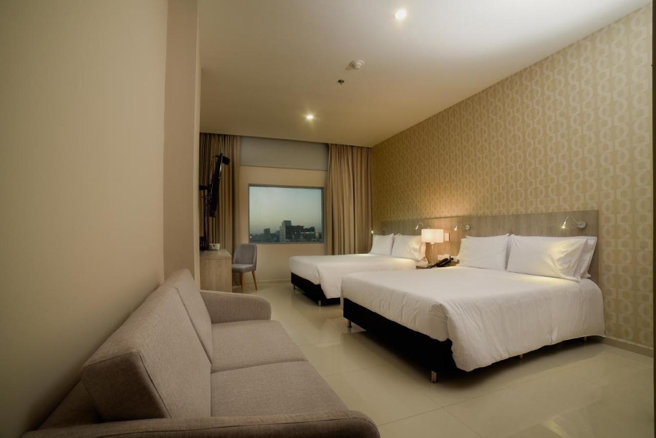 בארנקווילה Hotel Dorado Plaza Alto Prado מראה חיצוני תמונה
