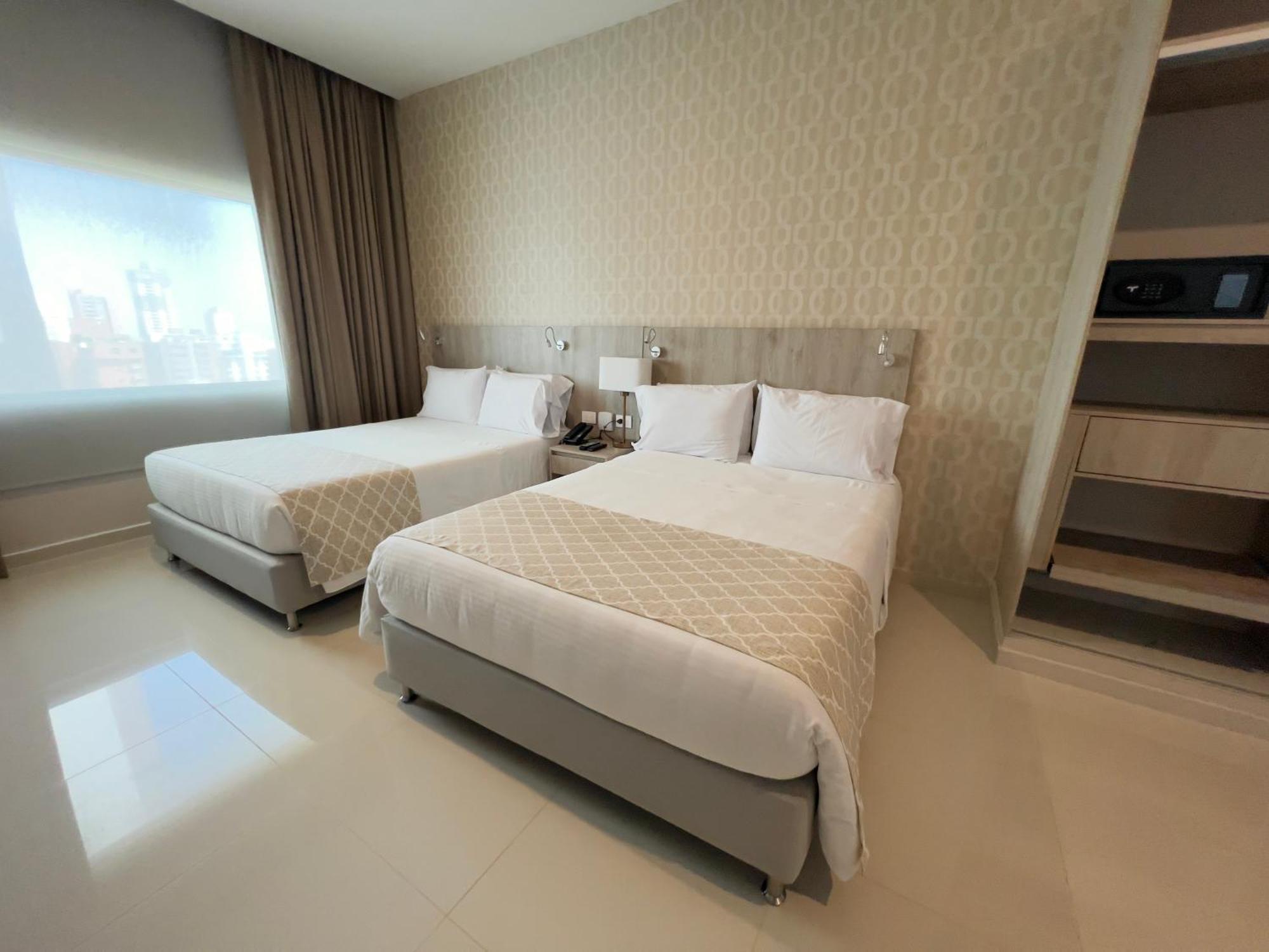 בארנקווילה Hotel Dorado Plaza Alto Prado מראה חיצוני תמונה